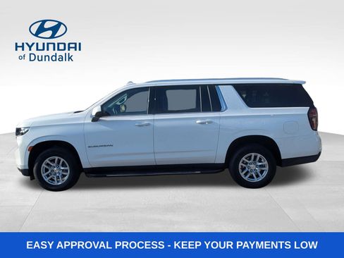 Used 2024 Chevrolet Suburban LT AWD/4WD image 2