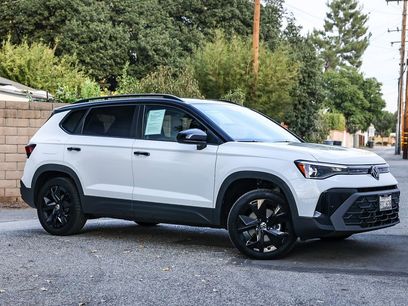 Used 2025 Volkswagen Taos SE