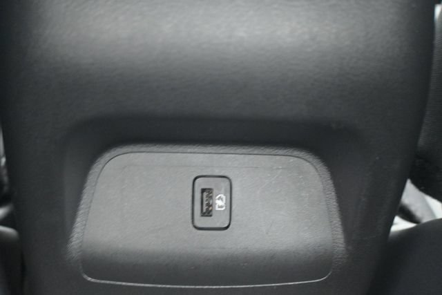 Used 2025 Nissan Sentra SV FWD image 21