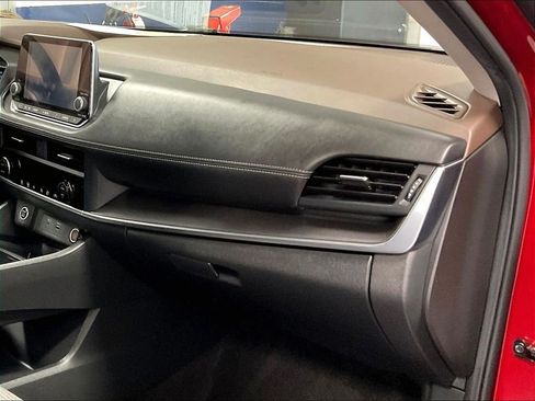 Certified 2023 Nissan Rogue SV AWD/4WD image 13