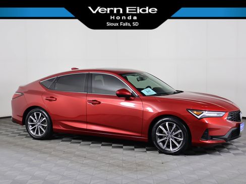 Used 2024 Acura Integra image 1