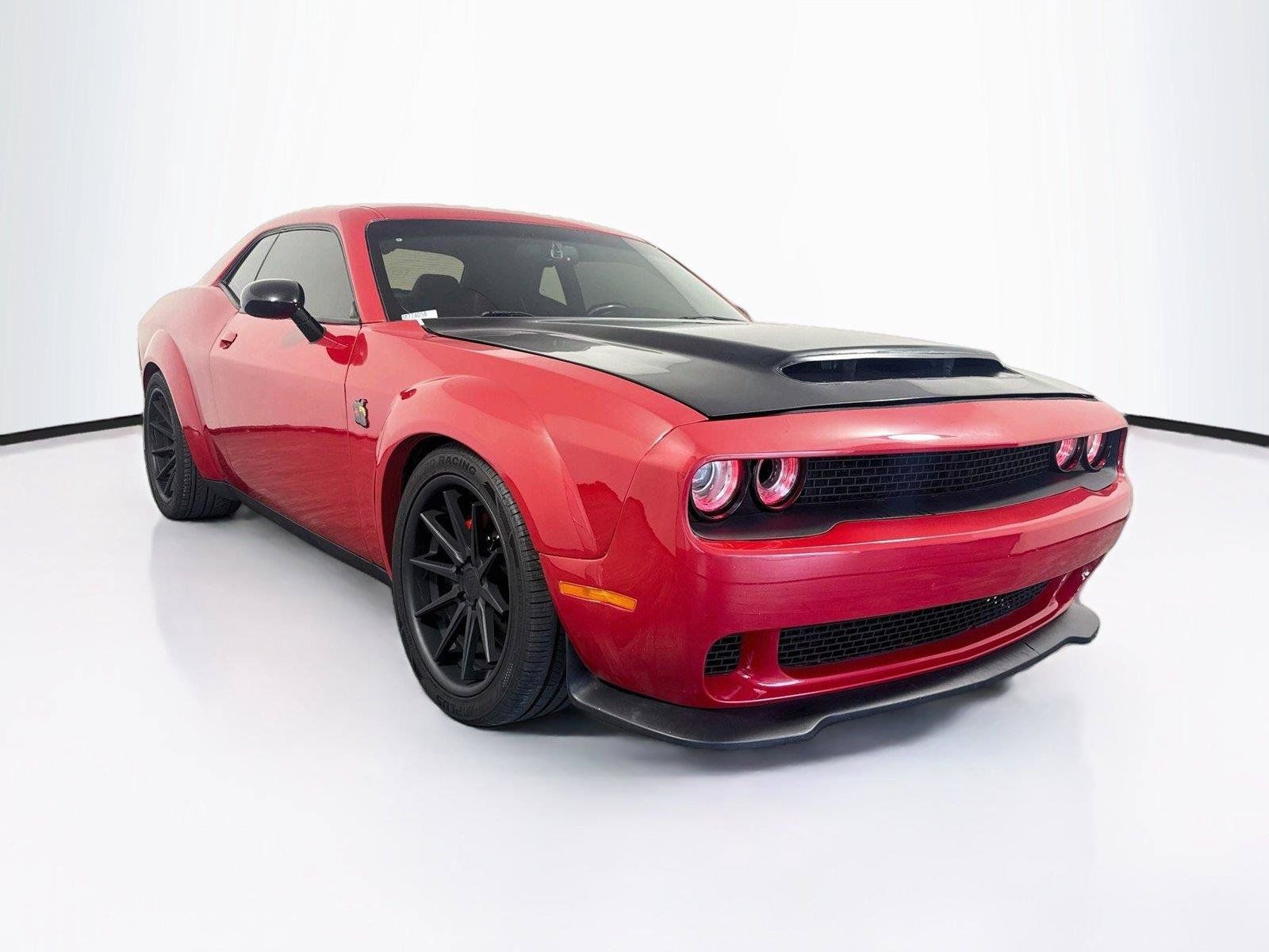 Used 2015 Dodge Challenger R/T Scat Pack w/ Leather Interior Group RWD image 7