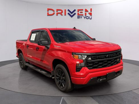 Used 2025 Chevrolet Silverado 1500 Custom AWD/4WD image 7