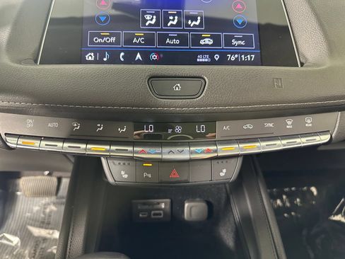 Used 2019 Cadillac XT4 Premium Luxury w/ Trailering Package AWD/4WD image 33