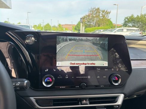 Used 2024 Lexus RX 350 Premium w/ Cold Area Package AWD/4WD image 40