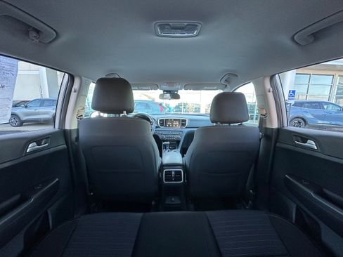 Used 2022 Kia Sportage LX w/ LX AWD Value Edition Package image 12