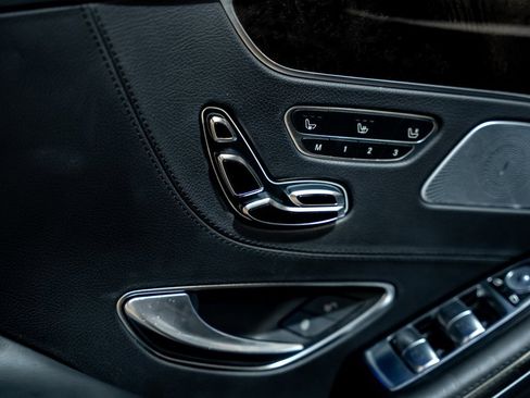 Used 2019 Mercedes-Benz S 560 4MATIC Coupe image 61