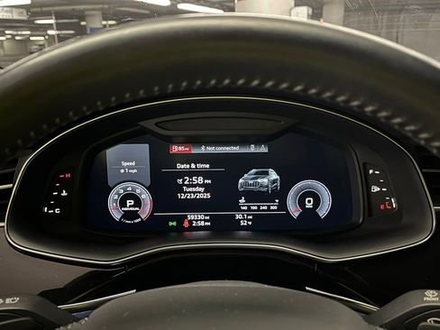 Used 2019 Audi Q8 Premium w/ Convenience Package image 21