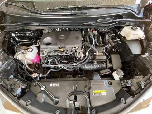 Used 2021 Toyota Sienna FWD image 12