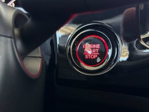 Certified 2022 Honda Civic Sport image 25