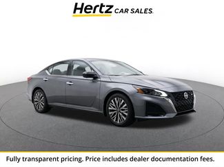 Used 2025 Nissan Altima 2.5 SV FWD video 1