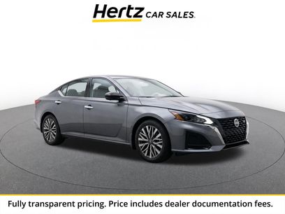 Used 2025 Nissan Altima 2.5 SV