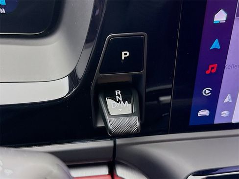 Used 2024 Porsche Panamera 4 image 21