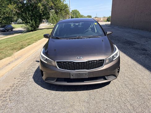 Used 2017 Kia Forte LX w/ LX Popular Package FWD image 8