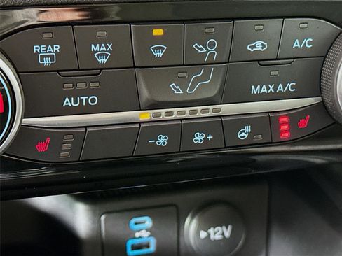 Used 2022 Ford Escape SE w/ Convenience Package image 21