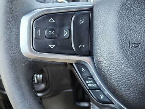 Used 2025 RAM 1500 Big Horn AWD/4WD image 24