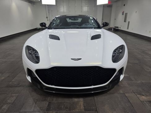Used 2023 Aston Martin DBS Superleggera image 7