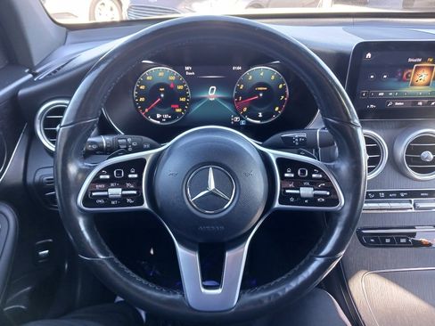 Used 2021 Mercedes-Benz GLC 300 4MATIC image 28