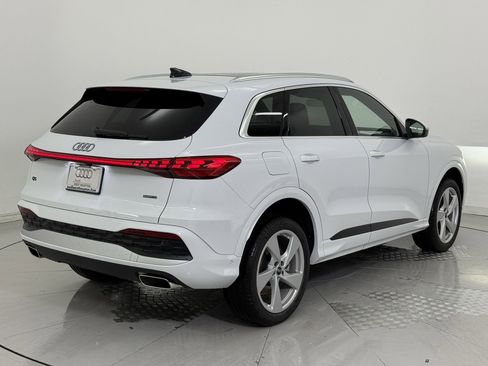 New 2025 Audi Q5 Premium Plus image 7