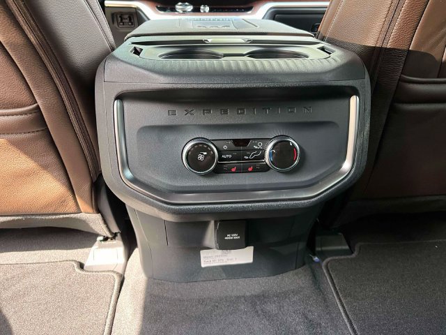New 2027 Ford Expedition Max King Ranch AWD/4WD image 14