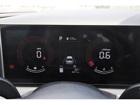 Certified 2025 Hyundai Tucson SEL image 18