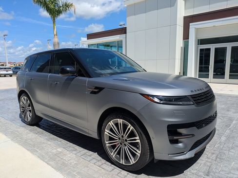 Certified 2025 Land Rover Range Rover Sport Dynamic SE AWD/4WD image 4