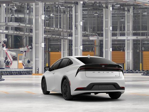 New 2026 Toyota Prius LE image 9