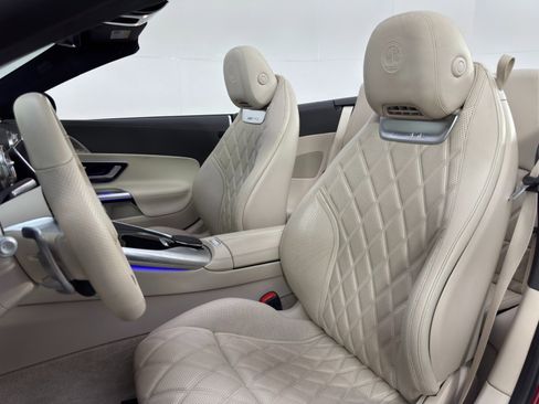 Used 2022 Mercedes-Benz SL 55 AMG 4MATIC image 40