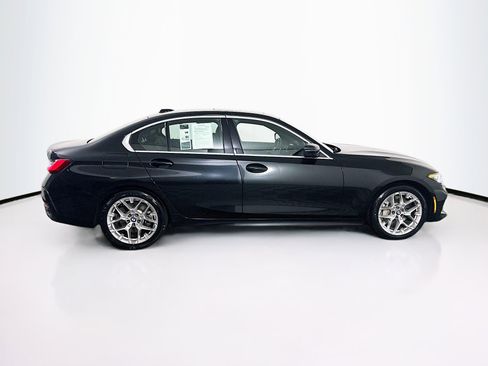 Used 2025 BMW 330i Sedan image 10