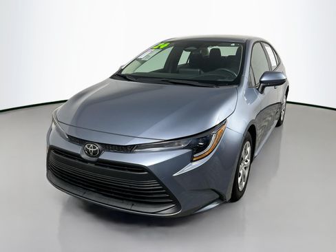 Used 2024 Toyota Corolla LE FWD image 10