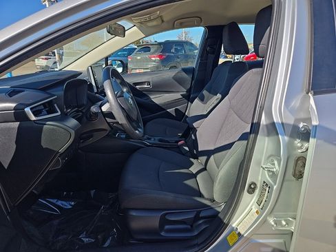 Used 2020 Toyota Corolla LE image 13