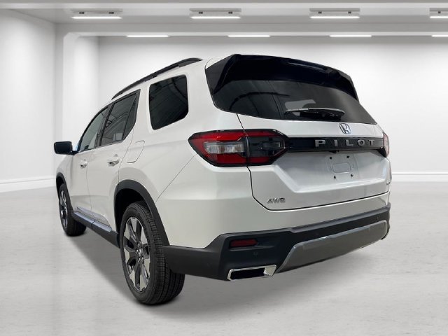New 2026 Honda Pilot Elite image 3