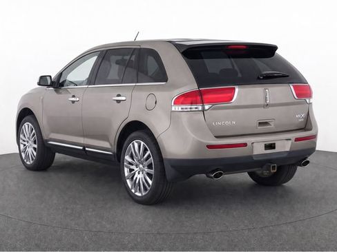 Used 2012 Lincoln MKX AWD image 3