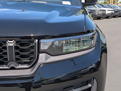 New 2026 Jeep Grand Cherokee L 4WD image 10