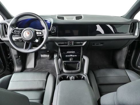 New 2026 Porsche Cayenne AWD/4WD image 19