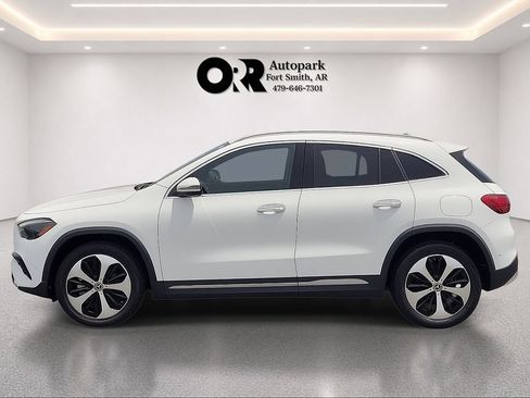 Used 2025 Mercedes-Benz GLA 250 image 3