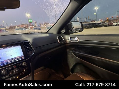 Used 2019 Jeep Grand Cherokee Altitude image 54