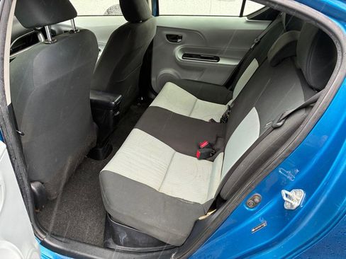 Used 2014 Toyota Prius C image 13