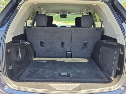 Used 2016 Chevrolet Equinox LT w/ Convenience Package image 16