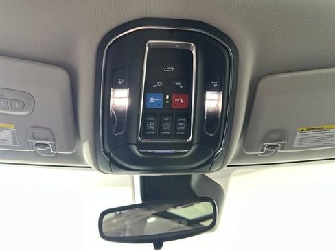 Used 2023 Jeep Grand Cherokee 4WD 4xe image 24