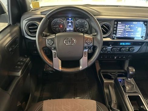 Certified 2023 Toyota Tacoma TRD Off-Road w/ Advanced Technology Package image 18
