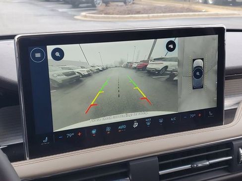 Certified 2023 Lincoln Corsair Standard w/ Equipment Group 101A image 21