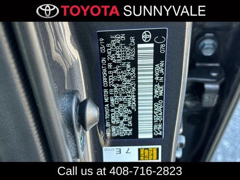 Used 2019 Toyota Prius Prime Premium w/ Preferred Accessory Package FWD image 32