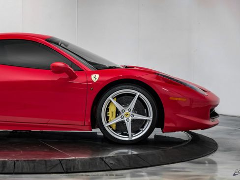 Used 2014 Ferrari 458 Italia Coupe RWD image 29