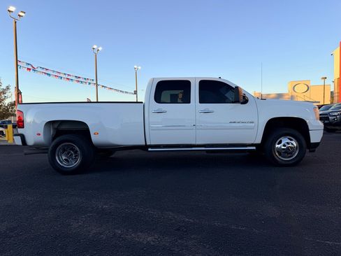 Used 2013 GMC Sierra 3500 Denali image 45