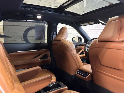 Used 2024 INFINITI QX60 Autograph AWD/4WD image 33