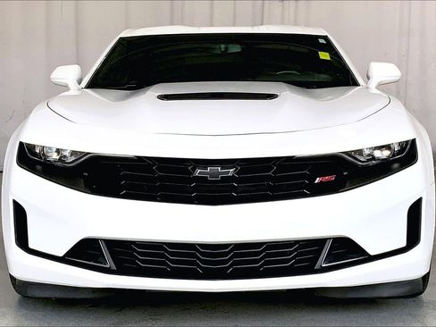 Used 2023 Chevrolet Camaro LT w/ RS Package image 2