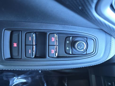 Used 2022 Subaru Forester Limited w/ Popular Package #2 image 26