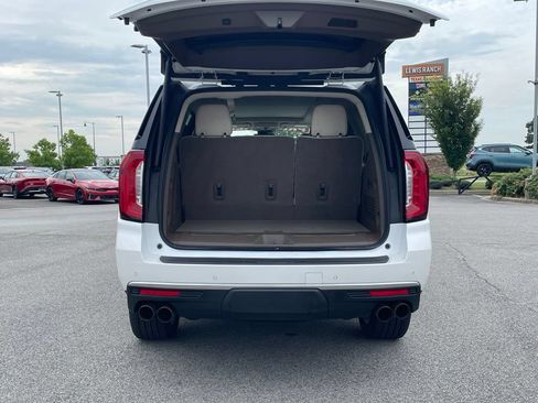 Used 2024 GMC Yukon Denali AWD/4WD image 7