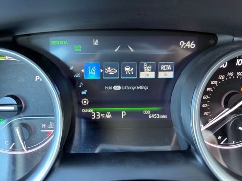 Used 2023 Toyota Camry XLE w/ Navigation Package FWD image 16